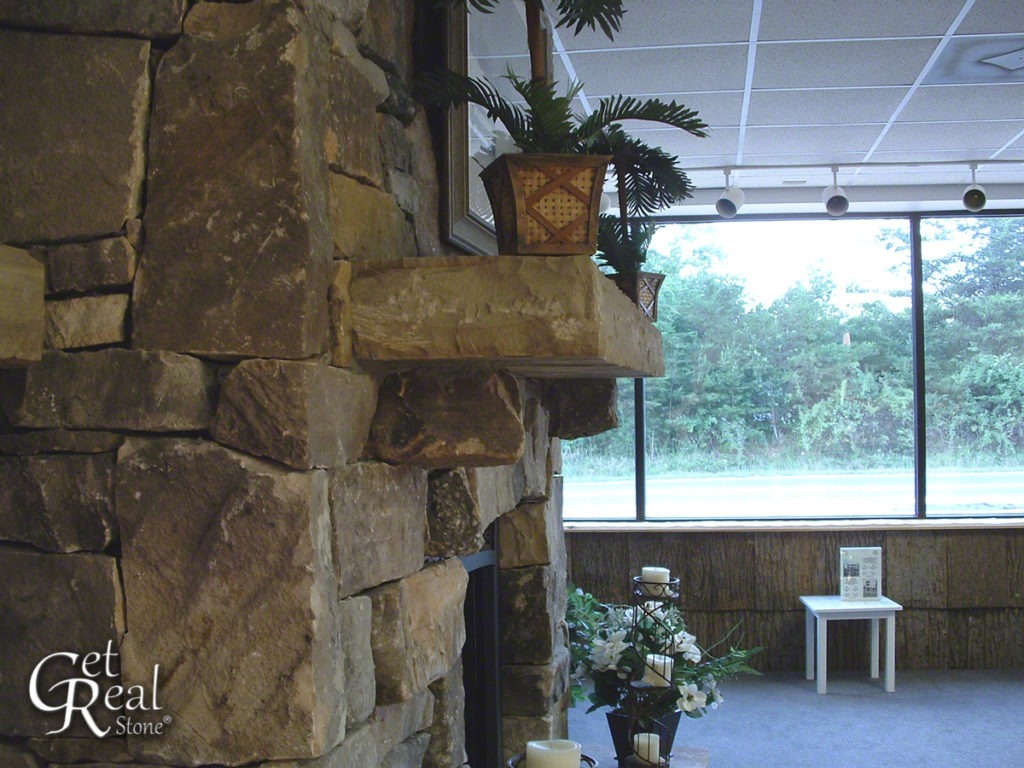 Gatlinburg Full-Bed Wallstone