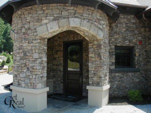 Blend of Gatlinburg Natural Ledge & Medium Stack