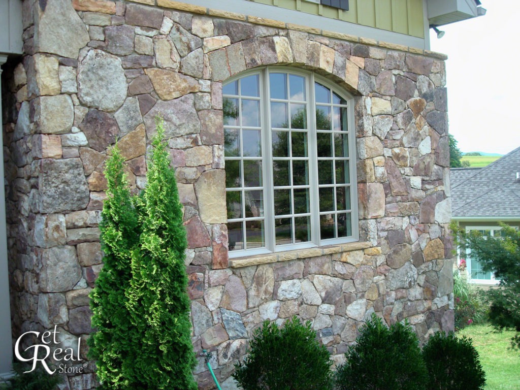 Gatlinburg Full-Bed Wallstone