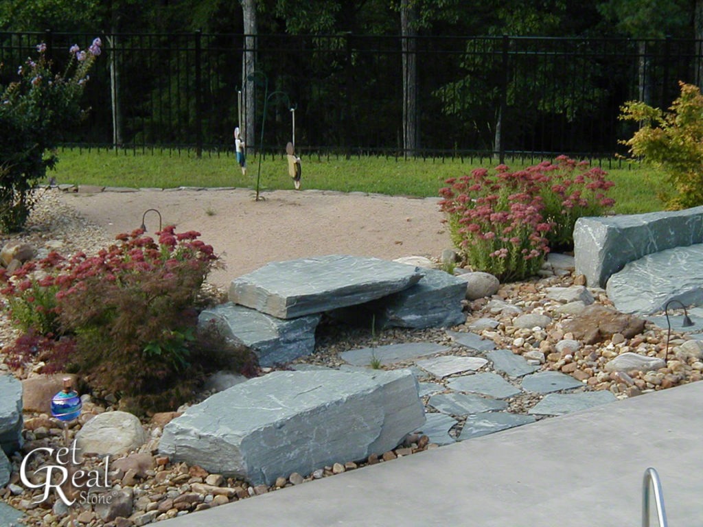 Emerald Gray Outcropping Stones